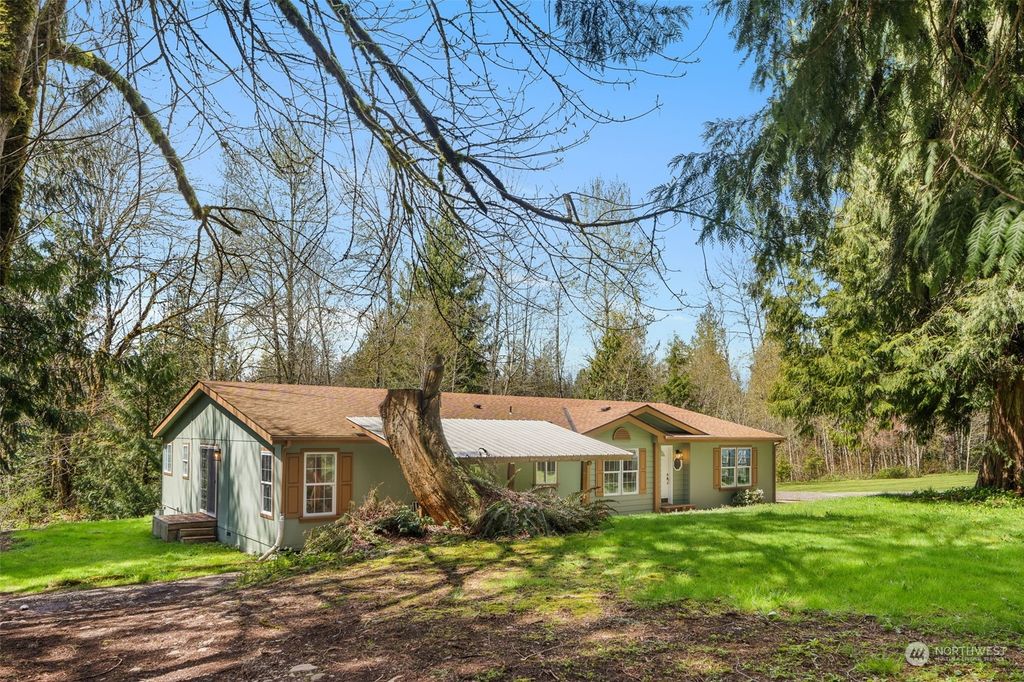 Photo of 30216 Thomas Road SE, Kent, WA 98042 (MLS # 2059478)