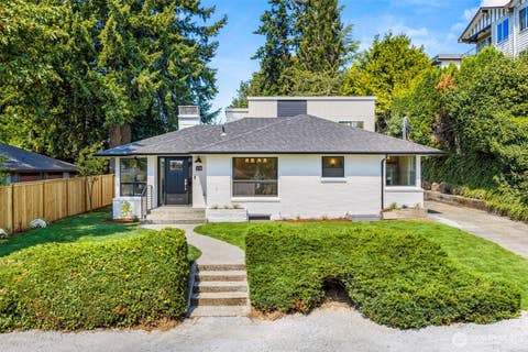 Photo of 210 N 115th Street, Seattle, WA 98133 (MLS # 2575168)