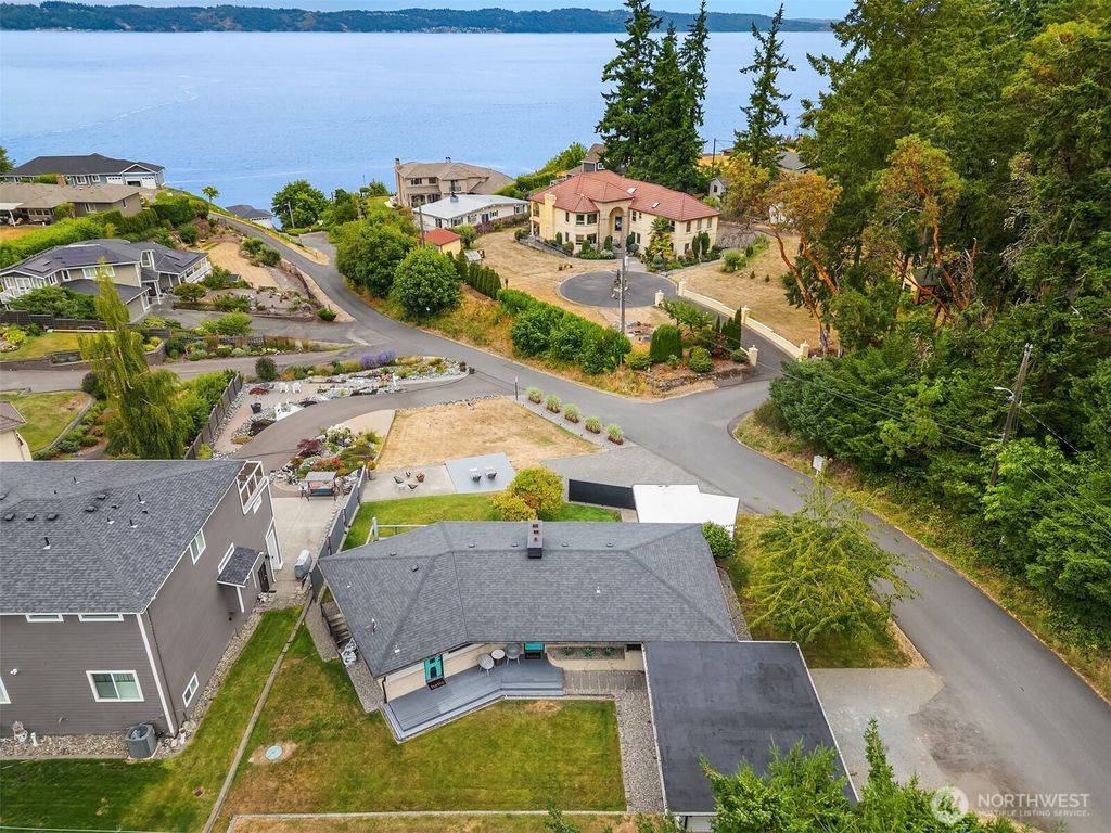Photo of 8632 East Side Drive NE, Tacoma, WA 98422 (MLS # 2416963)