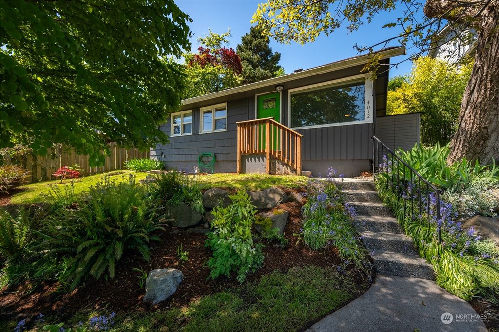 Photo of 4012 Friday Avenue, Everett, WA 98201 (MLS # 2231479)