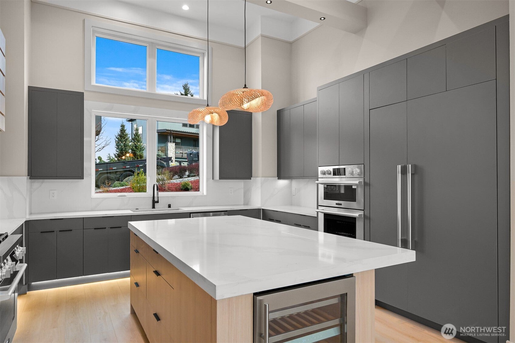 Anacortes, Washington, 98221, United States, 3 Bedrooms Bedrooms, ,4 BathroomsBathrooms,Residential,Active,2030063