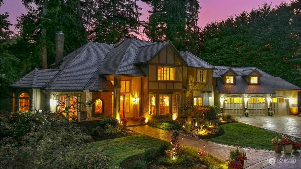 Photo of 22115 NE 140th Way, Woodinville, WA 98077 (MLS # 1994788)