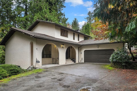 Photo of 16220 SE 44th Way, Bellevue, WA 98006 (MLS # 2599512)
