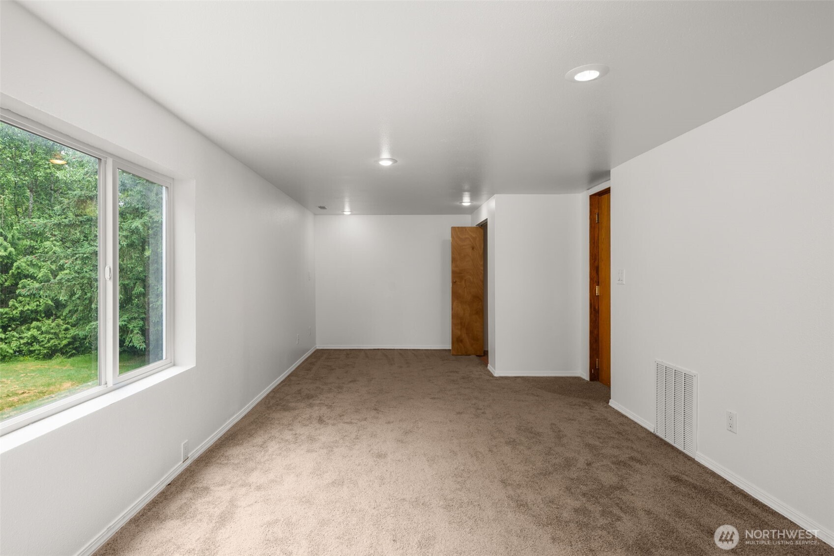 28713 207th Avenue SE