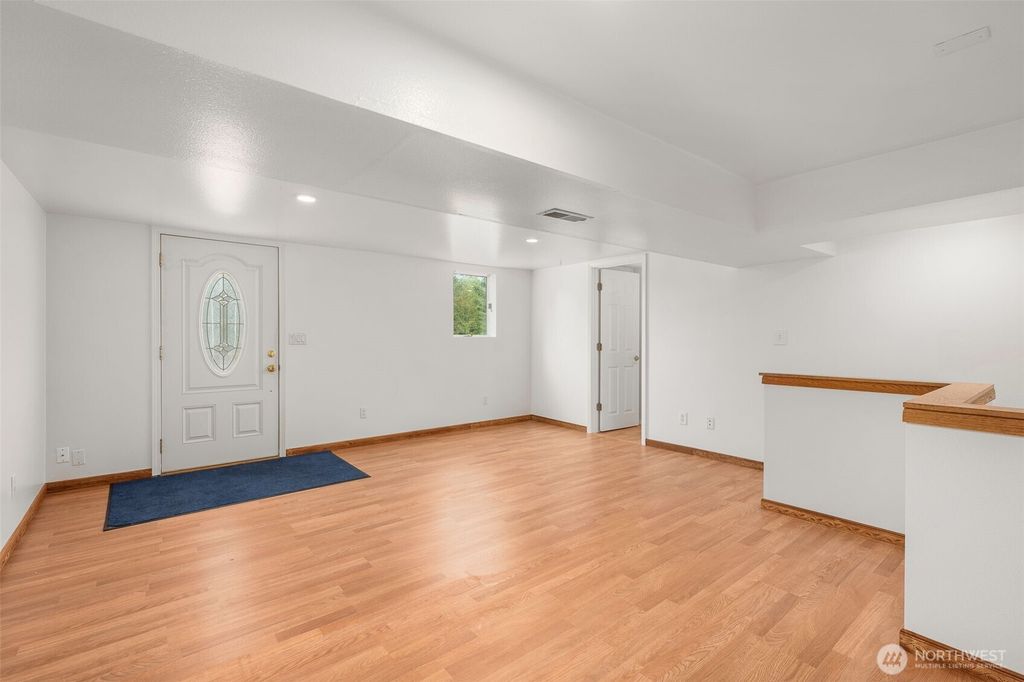 Photo of 28713 207th Avenue SE, Kent, WA 98042 (MLS # 2441375)
