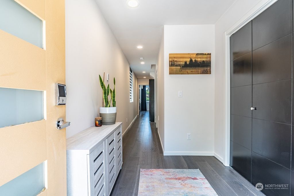 Photo of 5045 38th Avenue SW #C, Seattle, WA 98126 (MLS # 2073147)