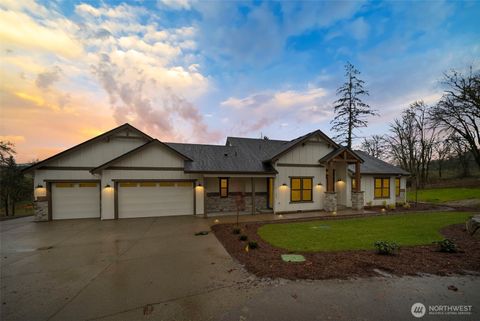 Photo of 17104 NW 7TH Avenue, Ridgefield, WA 98642 (MLS # 2495000)