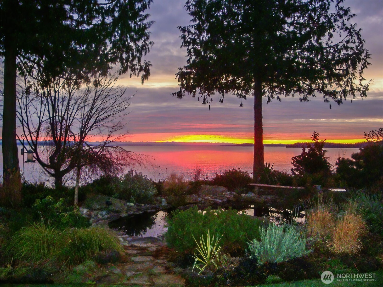 3133 Oak Bay Road