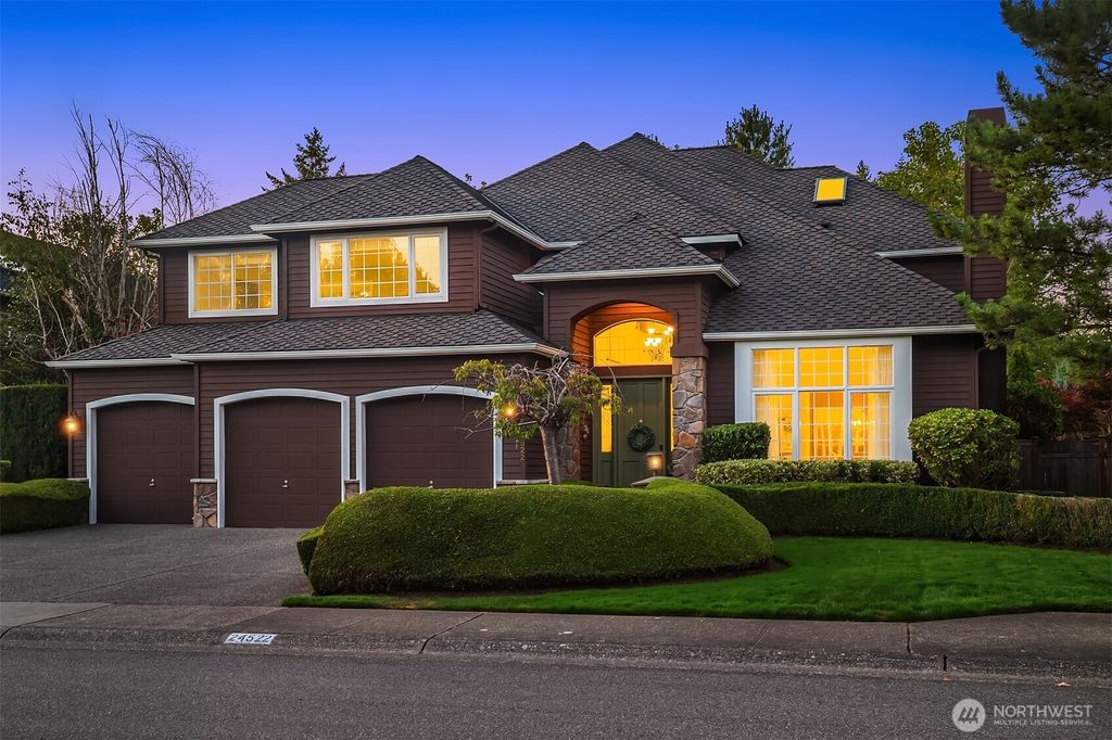 Photo of 24522 SE 1st Street, Sammamish, WA 98074 (MLS # 2423580)