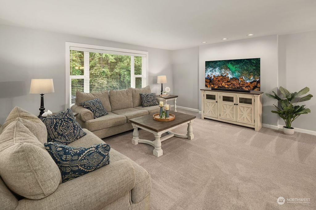 Photo of 15902 174th Avenue NE, Woodinville, WA 98072 (MLS # 2251783)