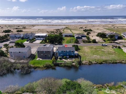 33410 G Street Ocean Park WA 98640