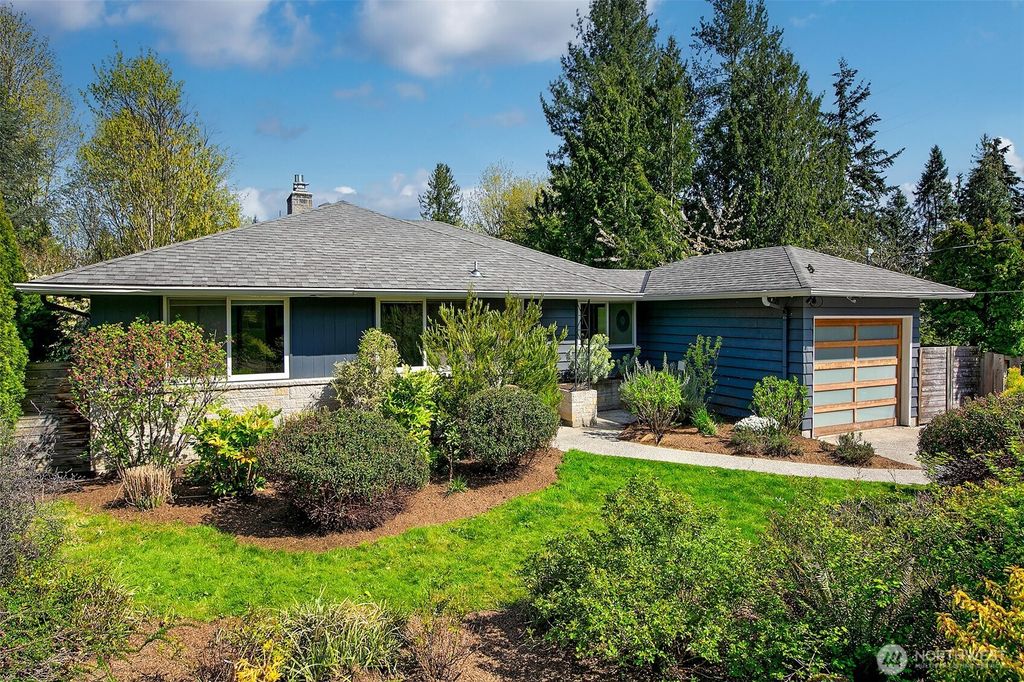 Photo of 1936 NE 127th Street, Seattle, WA 98125 (MLS # 2361007)