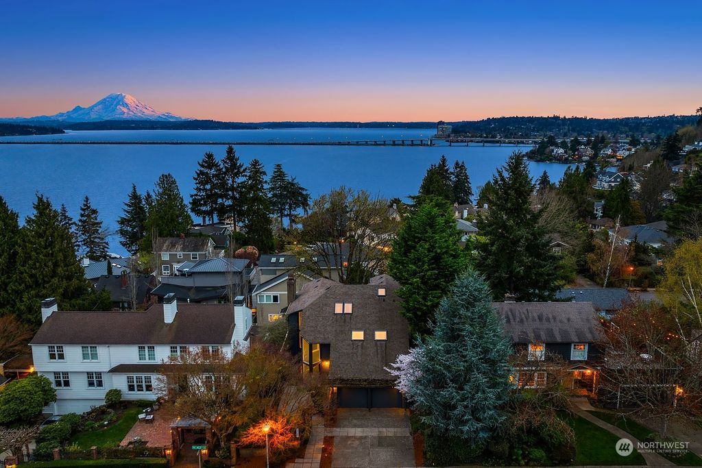 Photo of 5125 NE 42nd Street, Seattle, WA 98105 (MLS # 2214565)