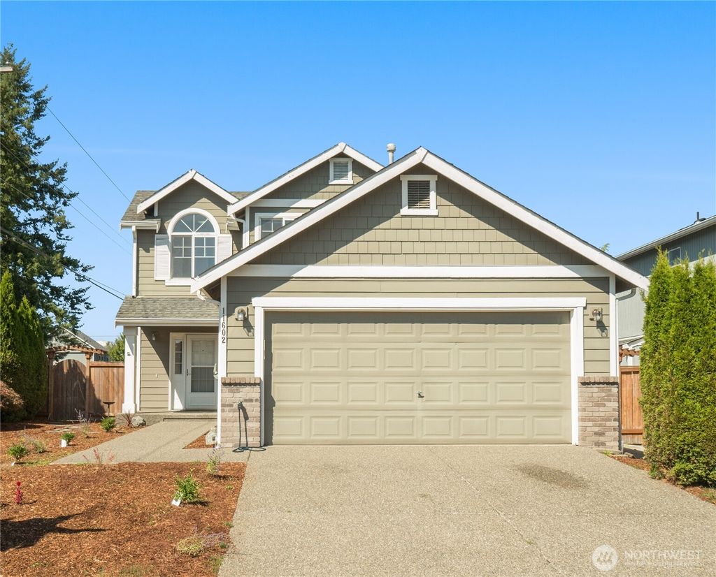 Photo of 11602 SE 193rd Place, Kent, WA 98031 (MLS # 2423356)