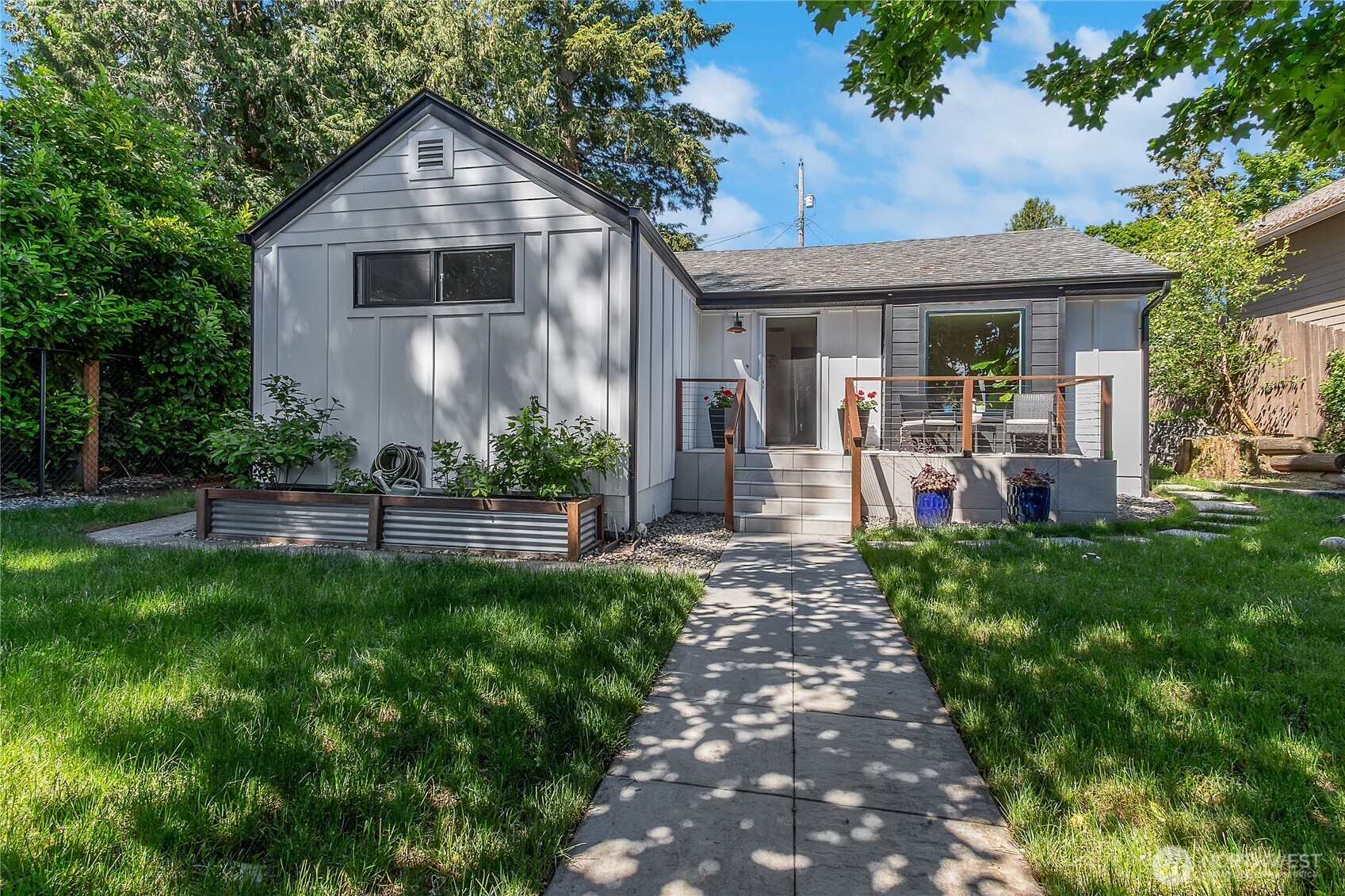 1314 S Madison