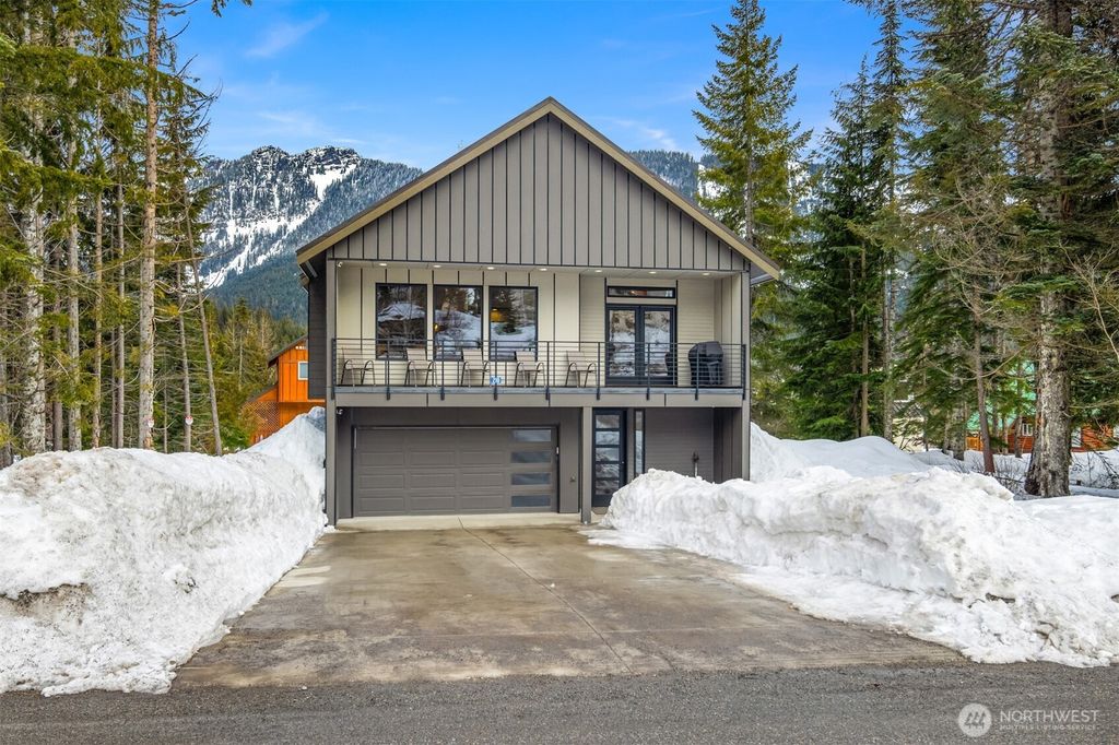 Photo of 210 Keechelus Drive, Snoqualmie Pass, WA 98068 (MLS # 2331433)