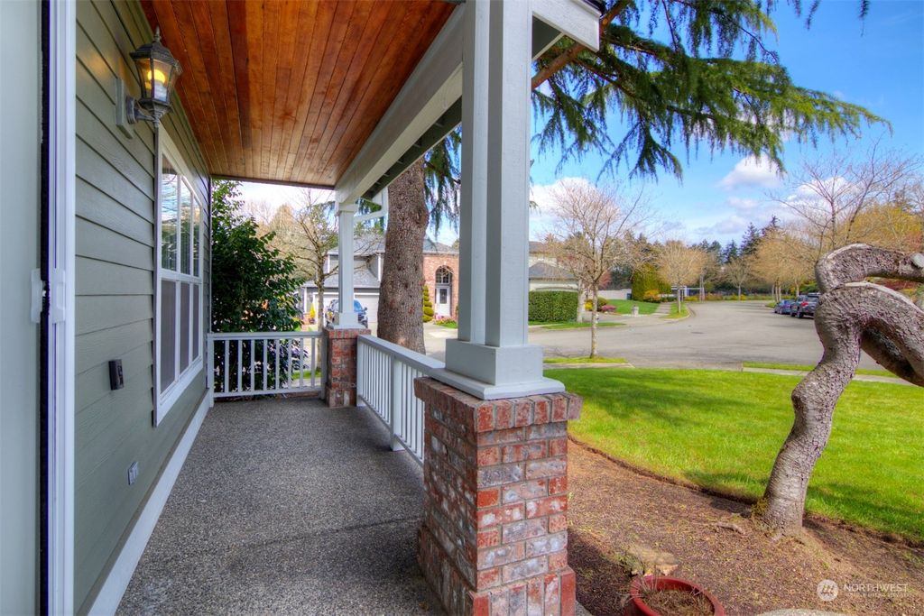 Photo of 19229 NE 86th Place, Bothell, WA 98011 (MLS # 2054136)