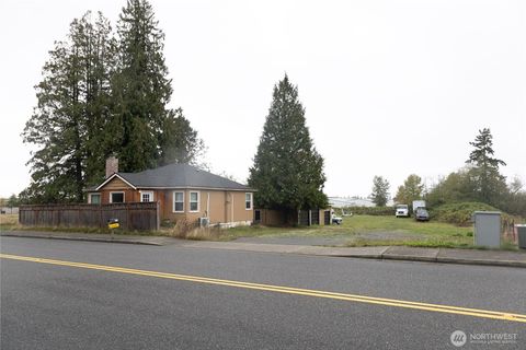 Photo of 811 Odell St, Blaine, WA 98230 (MLS # 2442549)