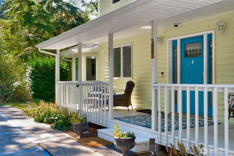 Photo of 4251 Hollydale Lane, Oak Harbor, WA 98277 (MLS # 2437290)