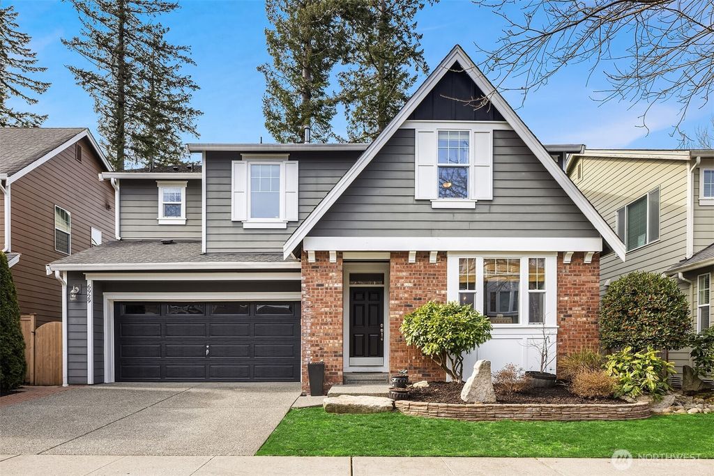 Photo of 6929 Silent Creek Avenue SE, Snoqualmie, WA 98065 (MLS # 2336597)