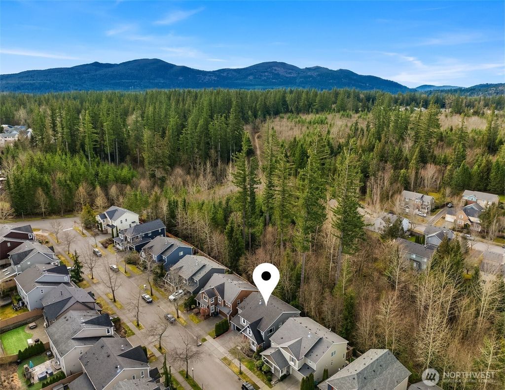 Photo of 6929 Silent Creek Avenue SE, Snoqualmie, WA 98065 (MLS # 2336597)