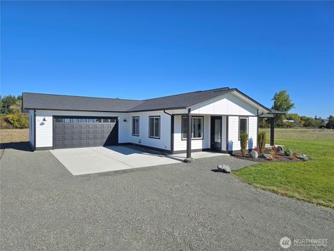 Photo of 71 Falconcrest Court, Sequim, WA 98382 (MLS # 2442542)