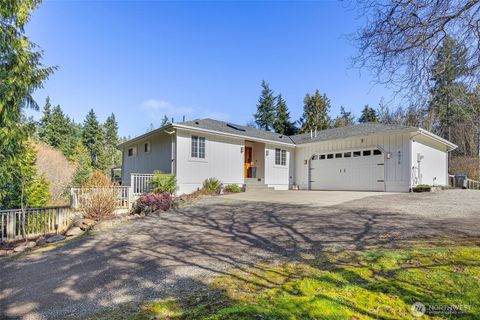 4075 Farmer Dell Road E Port Orchard WA 98366