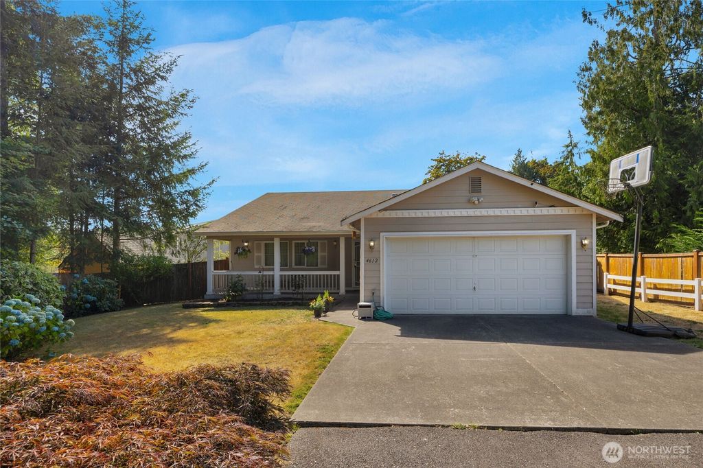 Photo of 4612 75th Avenue NE, Marysville, WA 98270 (MLS # 2420579)
