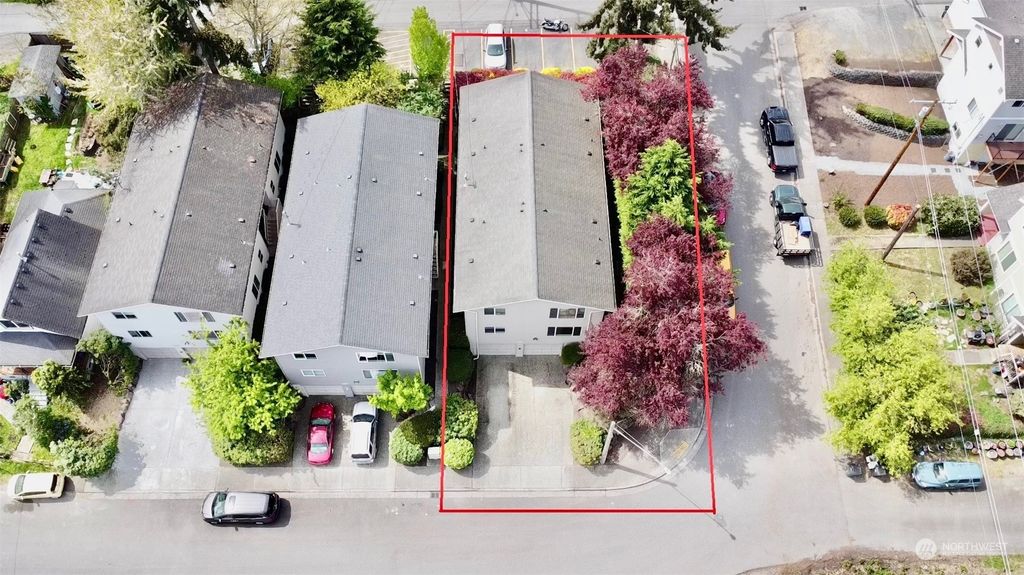 Photo of 1302 Chestnut Street #1, Everett, WA 98201 (MLS # 2227747)