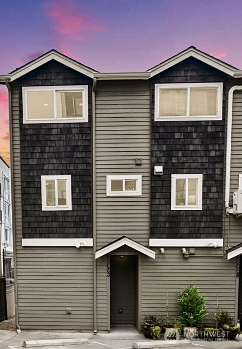 Photo of 4535 41st Avenue SW, Seattle, WA 98116 (MLS # 2381134)