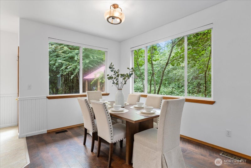 19414 77th Place NE