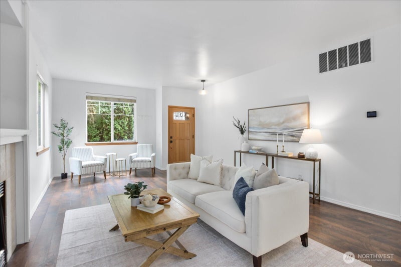 19414 77th Place NE