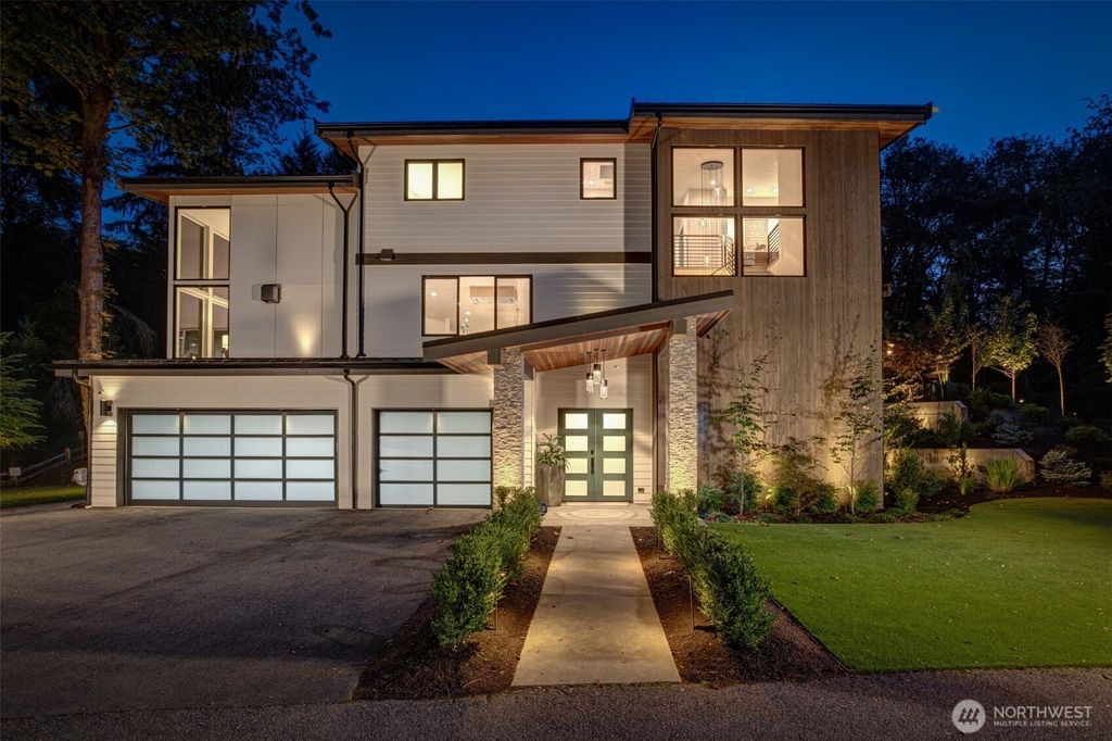 Photo of 5202 Forest Avenue SE, Mercer Island, WA 98040 (MLS # 2405960)