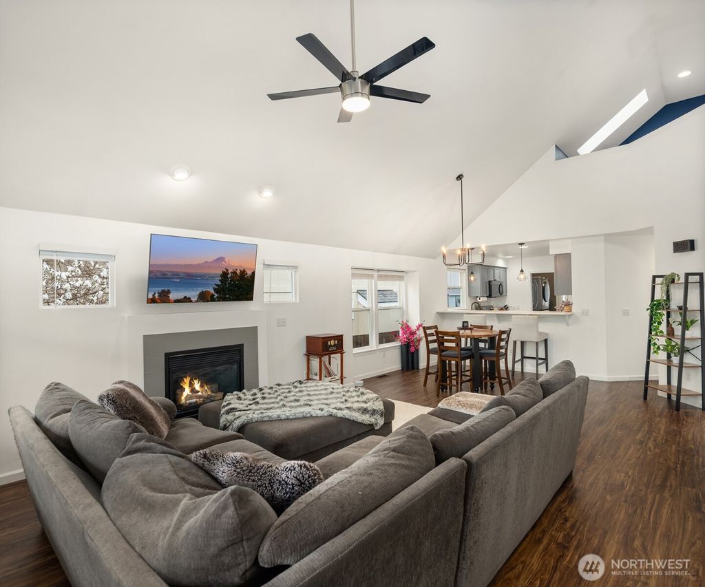 Photo of 1830 80th Drive NE #27, Lake Stevens, WA 98258 (MLS # 2498444)