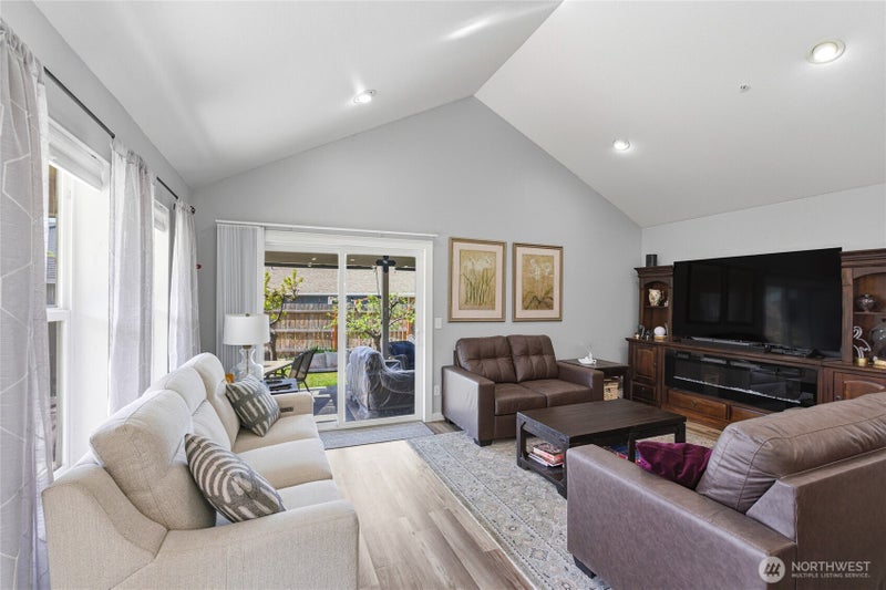 1364 Tractor Loop Road