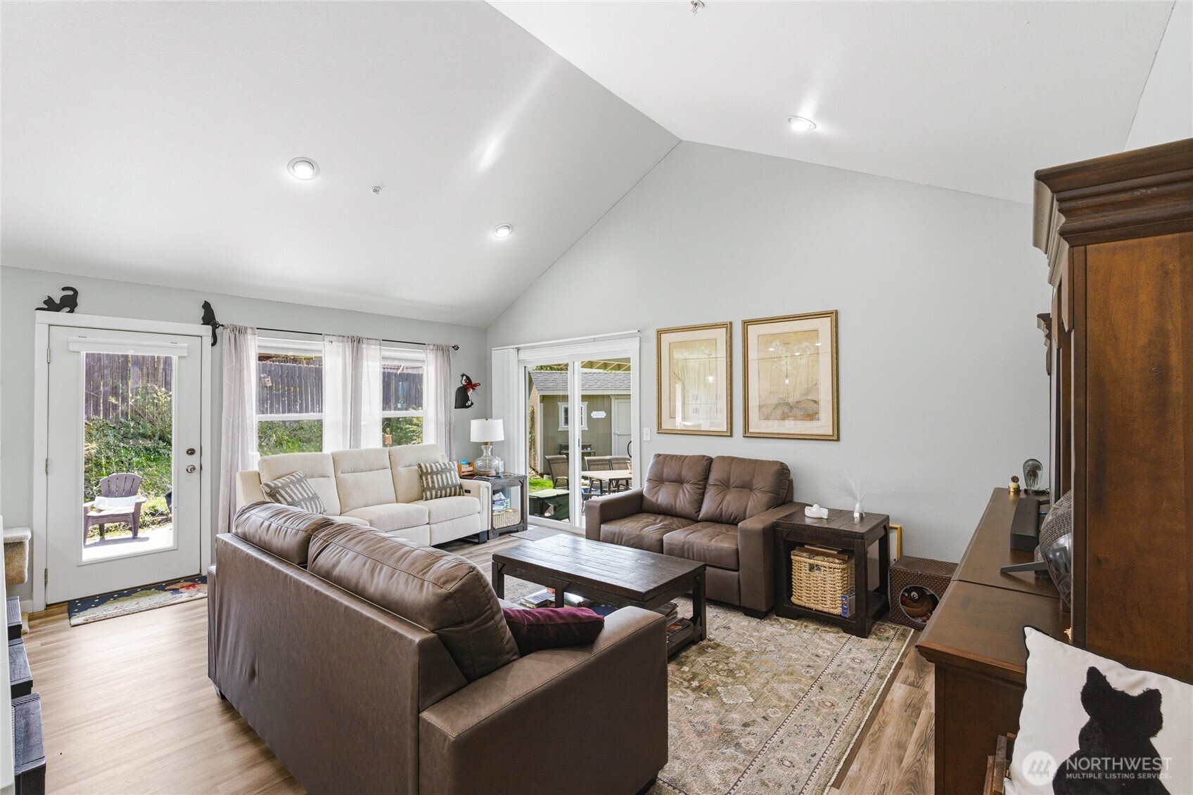 1364 Tractor Loop Road