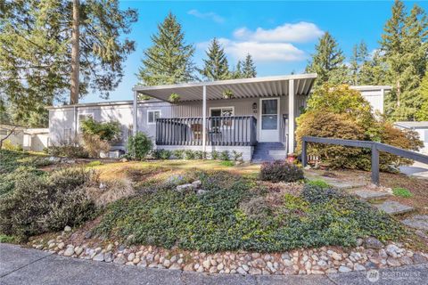 Photo of 18425 NE 95th Street #82, Redmond, WA 98052 (MLS # 2496048)