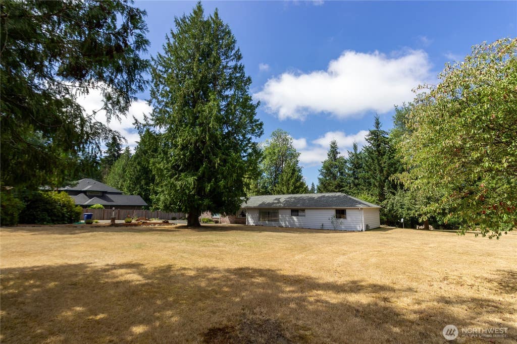 Photo of 15522 38th Avenue E, Tacoma, WA 98446 (MLS # 2567397)