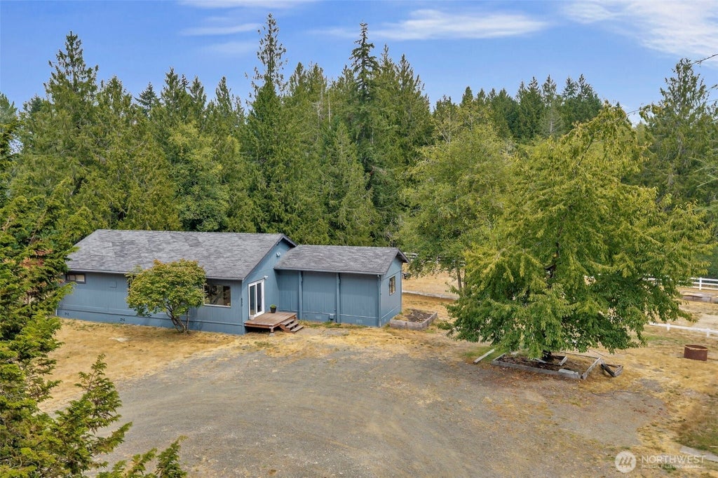 Photo of 650 W Griffiths Lane, Seabeck, WA 98380 (MLS # 2574591)