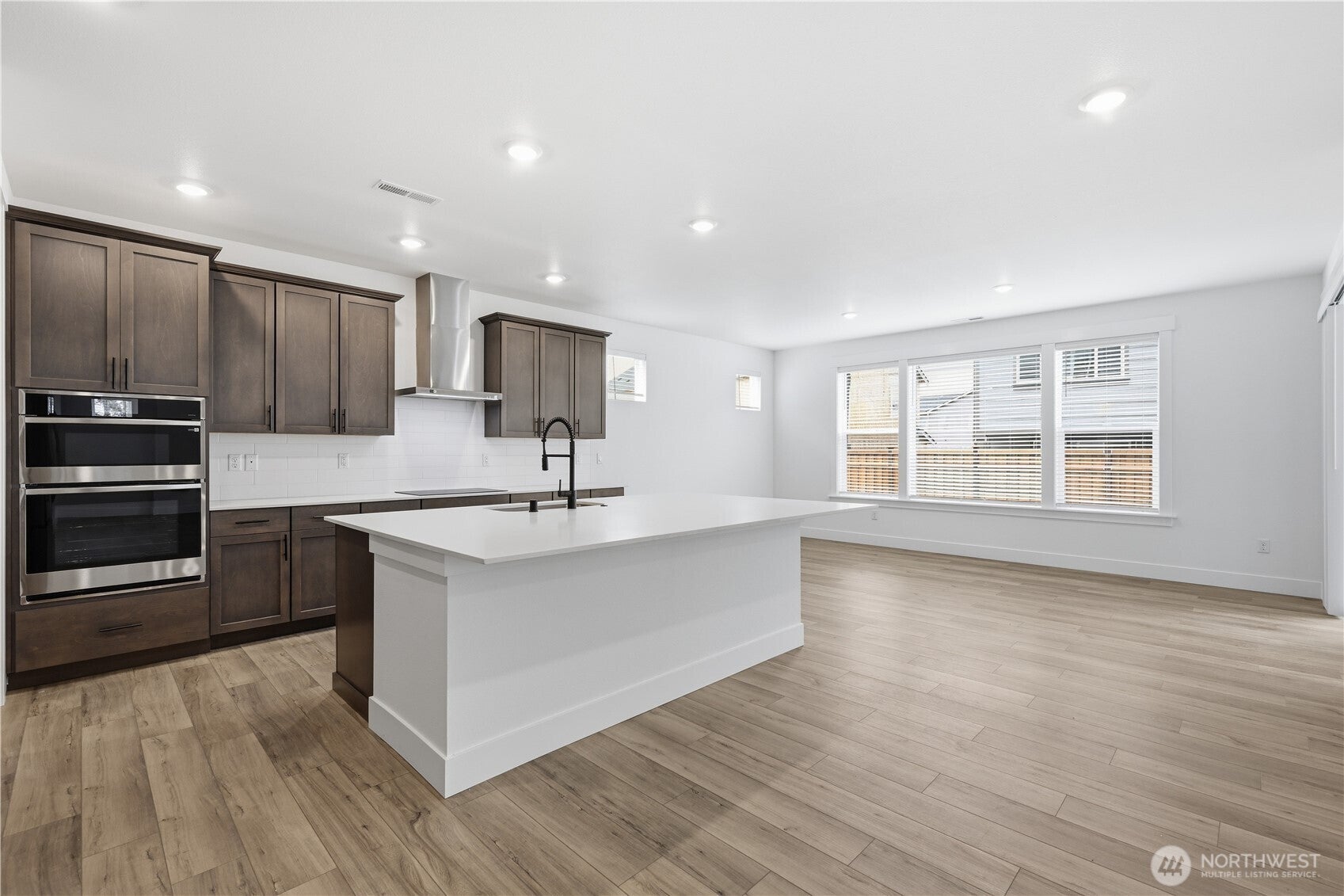 20214 165th Street E