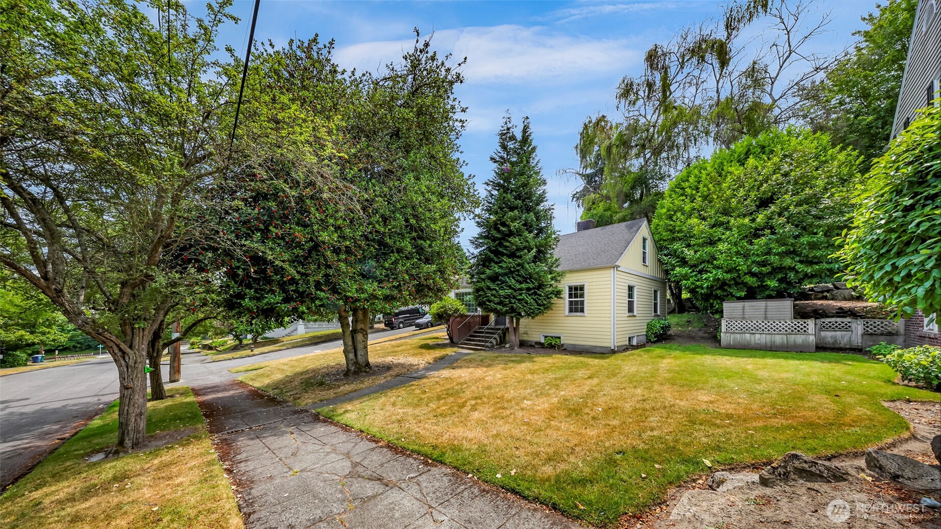 403 W Dravus Street