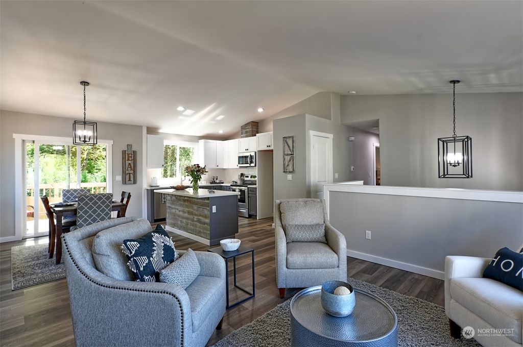 Photo of 503 Dogwood Court, Granite Falls, WA 98252 (MLS # 2066855)