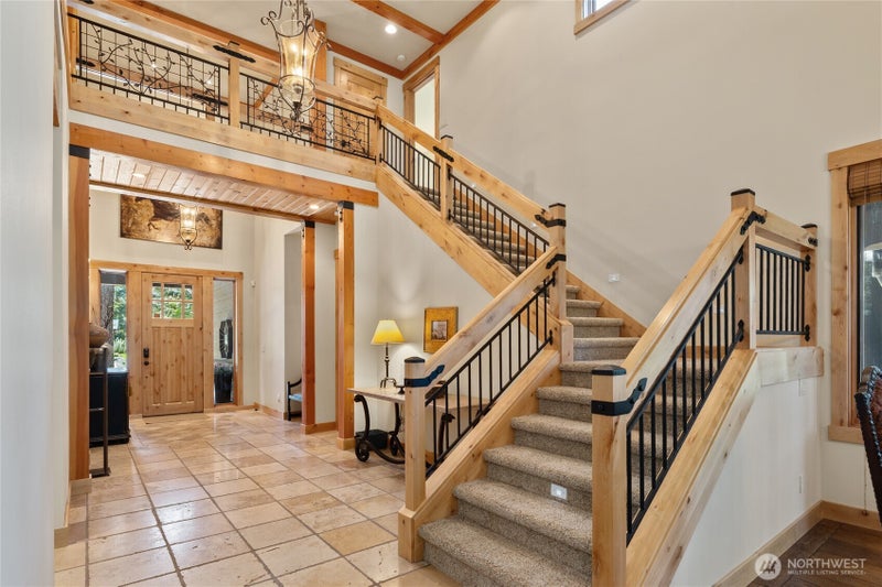 1531 Larkspur Loop