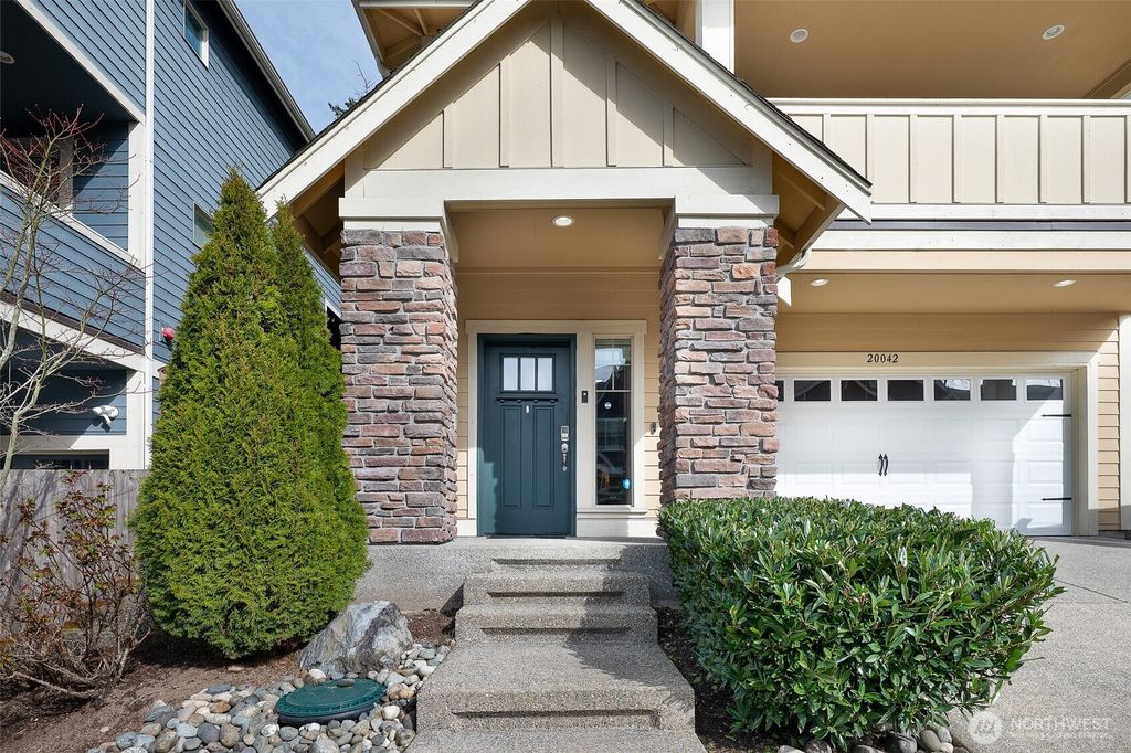 Photo of 20042 94th Avenue NE, Bothell, WA 98011 (MLS # 2500032)