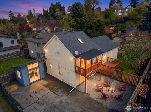 Photo of 8109 15th Avenue SW, Seattle, WA 98106 (MLS # 2535317)