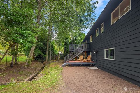 A home in Lake Forest Park