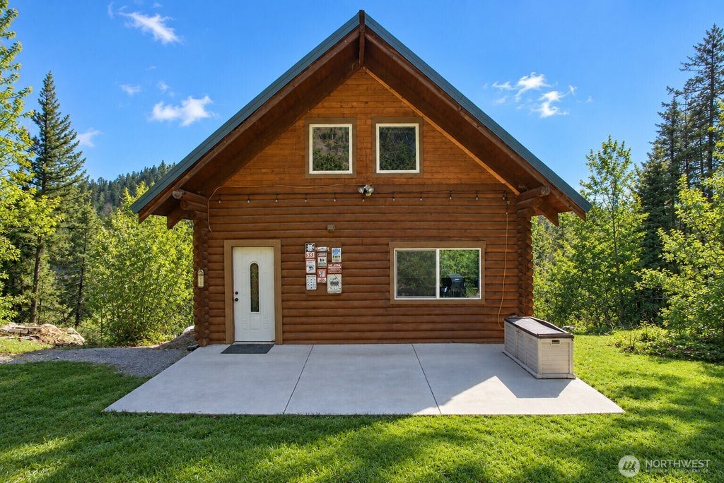 Photo of 10666 Chumstick Hwy Hwy, Leavenworth, WA 98826 (MLS # 2590764)