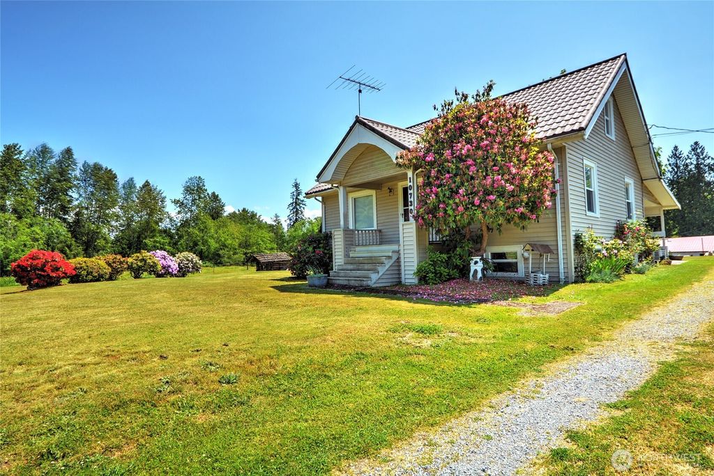 Photo of 10730 84th St NE St, Lake Stevens, WA 98258 (MLS # 2509113)