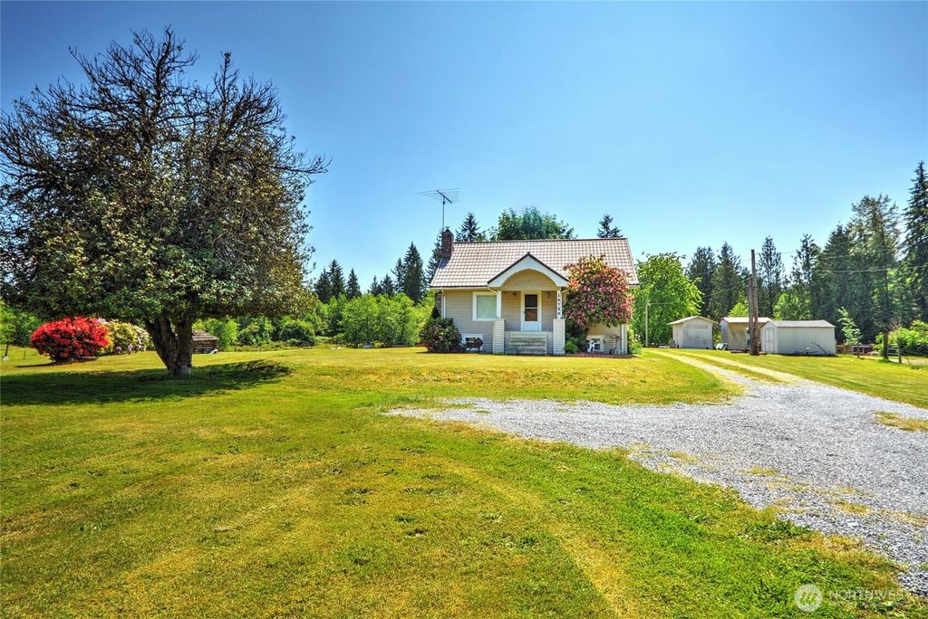 Photo of 10730 84th St NE St, Lake Stevens, WA 98258 (MLS # 2509113)