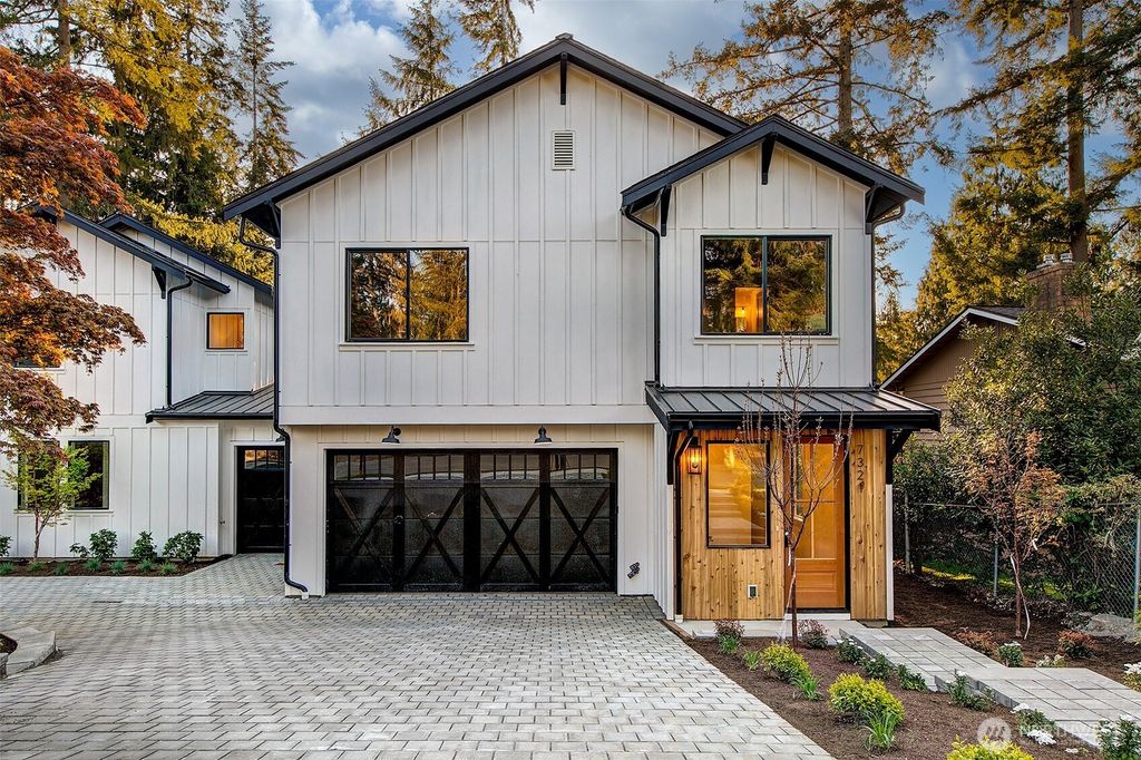 Photo of 7321 128th Avenue NE, Kirkland, WA 98033 (MLS # 2355853)